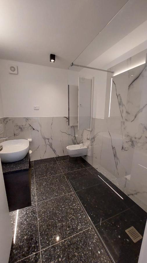 Baur - Regarda Travel Appartamento